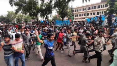 রাষ্ট্রপতির বঙ্গভবনে শিক্ষার্থীদের প্রতিনিধি দল  