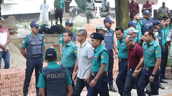 ১৫ সেনা কর্মকর্তাকে কারাগারে পাঠানোর নির্দেশ